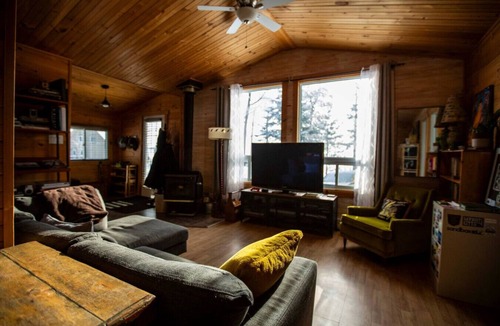 Pontiac House | Cozy winter retreat close to Ottawa/Gatineau