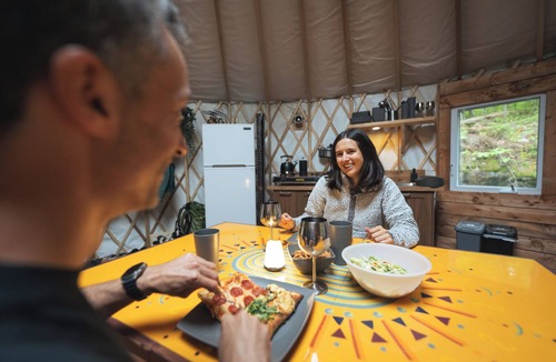 Sainte-Agathe-des-Monts Apartment | Cozy Yurt in the Woods