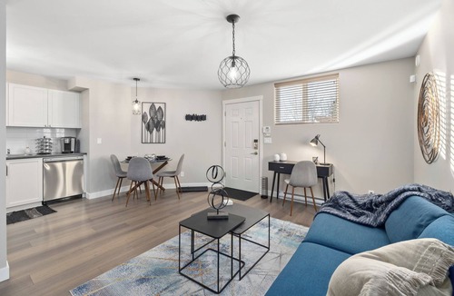 Aldergrove House | Creekside Trails - Your Luxury Retreat