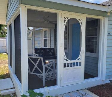 Crescent Beach House | Crescent Vintage Cottage