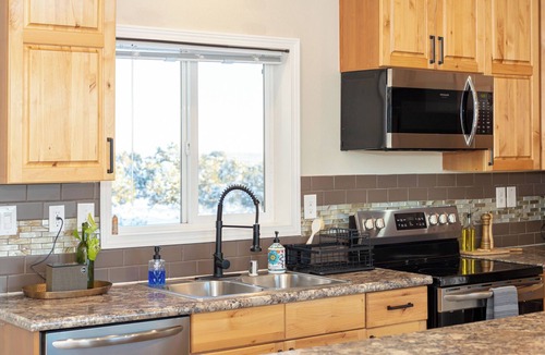 Baca Grande Cabin | Crestone Basecamp - With Hot Tub!