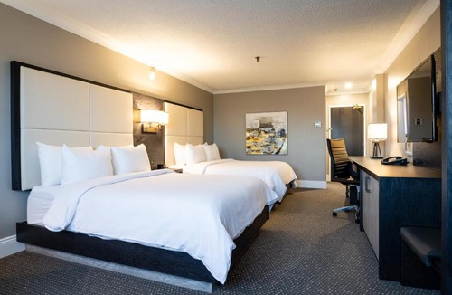 Moncton Hotel | Crowne Plaza Hotel Moncton Downtown by IHG