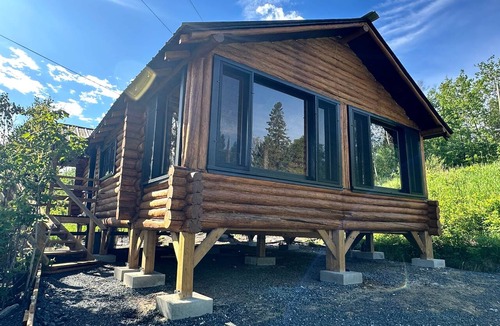 Northern Ontario Cabin | Cut-in-Half Cabin near Kenora, Ontario