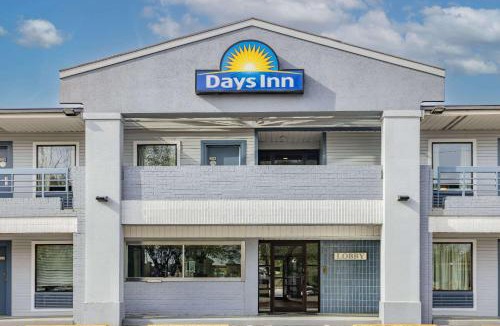 Northwest Raleigh Hotel | Days Inn by Wyndham Raleigh Glenwood-Crabtree