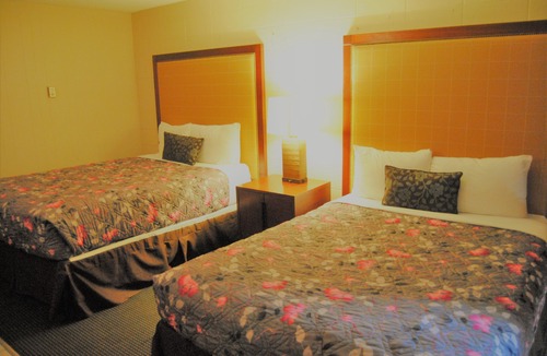 Southside Hotel | Derrick Motel