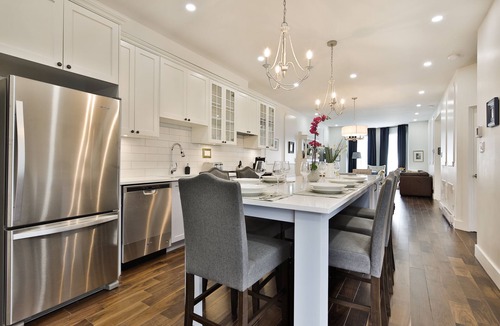 Outremont Apartment | DL | Modern French 3 Bedrms/2Bath MileEnd/Plateau