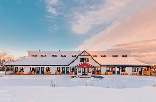 Saint Ferreol les Neiges Apartment | Domaine Mont Sainte-Anne