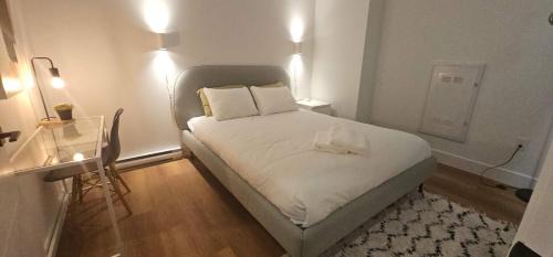 Downtown Halifax Apartment | Downtown Gem, Perfect for Families & Groups, AC, Unit 401