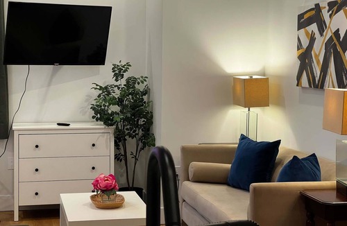 Downtown Halifax Apartment | Downtown Glow, Studio with AC