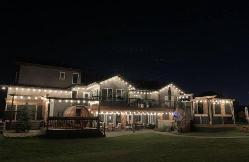 Sherwood Park House | Dragonfly Inn Loft Suite