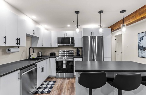 Downtown St. John's Apartment | Duckworth Suite2B Kitchen, W/D & WiFi DT
