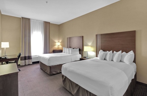 Fox Creek Hotel | Duvernay Inn & Suites