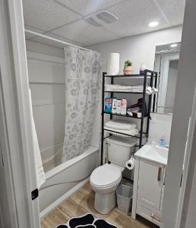 Winnipeg Apartment | E & T 1 Bedroom Executive Suite
