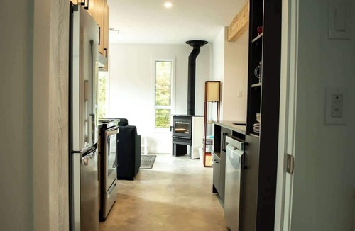 Sainte-Christine-d'Auvergne Cottage | Ecology between forest and river | L'Hermine Charme