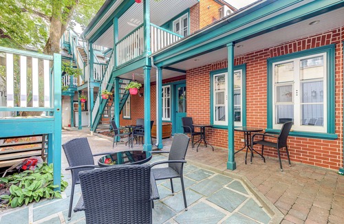 Vieux-Quebec-Cap-Blanc-colline Parlementaire Apartment | Elegant 1 Bedroom Suite