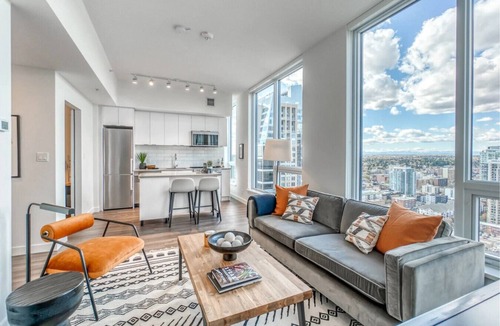 Victoria Park Apartment | Elegant 2-Bedroom Apartment in BLVD Beltline