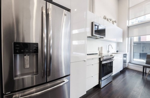 Downtown Halifax Apartment | Elegant Studio with Gym, Near Iconic Boardwalk