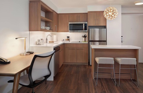 Mississauga Hotel | Element by Marriott Toronto Airport