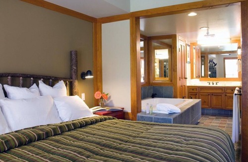 Blackcomb Condo | EMBARC WHISTLER #2 !!