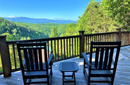 Townsend Ski Chalet | Endless View