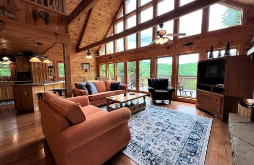 Townsend Ski Chalet | Endless View