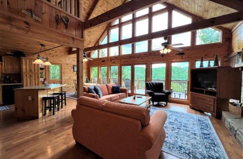 Townsend Ski Chalet | Endless View