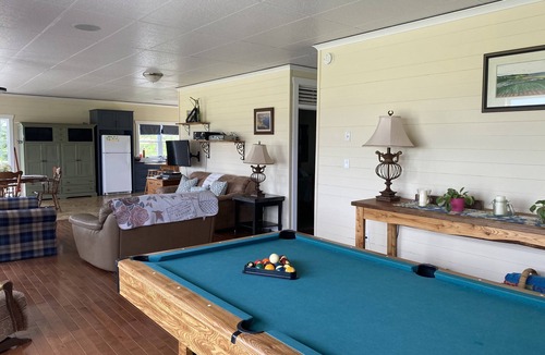 Red House Cottage | Enjoy the Beautiful Ocean View