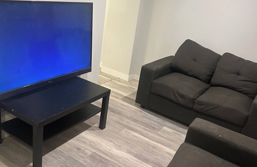 Winnipeg Apartment | Entire 2 bedrooms basement unit for rent