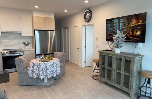 Metro Vancouver Regional District Condo | Entire condo in Tsawwassen, Canada