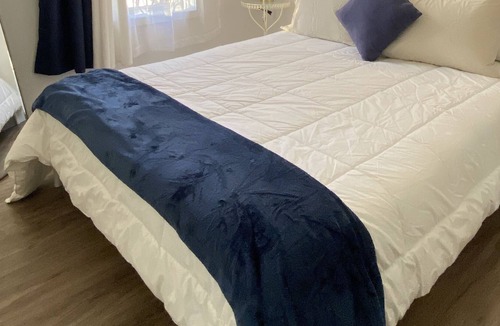 Hull Condo | Entire Large Fully Furnished Condo near Downtown Ottawa, Hull and Gatineau!