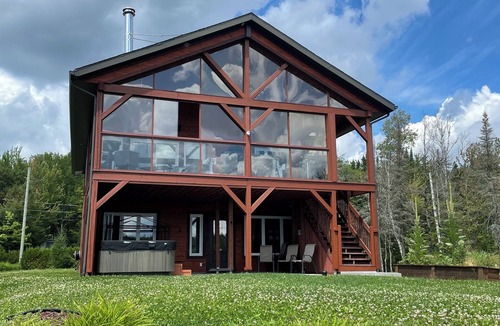 Adstock Ski Chalet | Evasion Lac huit
