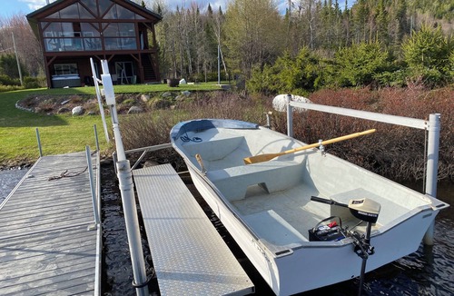 Adstock Ski Chalet | Evasion Lac huit