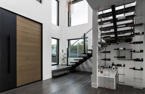 Sidney House | Exceptional Modern 3 bedroom Oceanfront Home