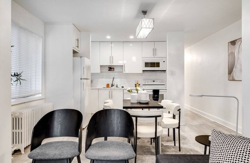New Edinburgh Apartment | Executive Suite 3BR - Close to Downtown Ottawa