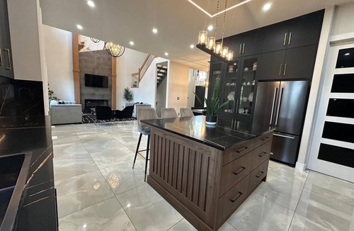 Leduc County House | EXELSIOR (DREAM DESTINATION)