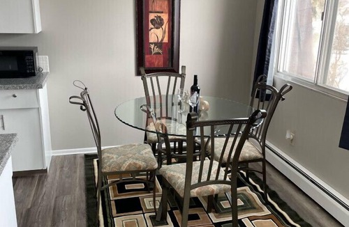Camrose Apartment | Exquisite 2 Bedroom Apartment