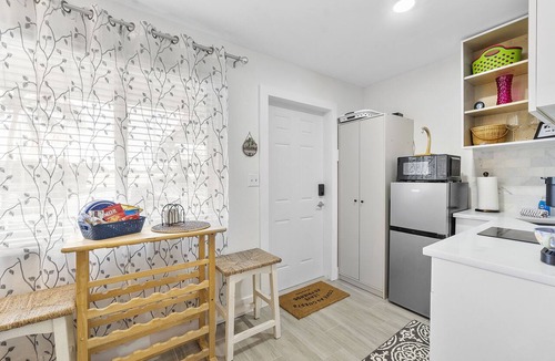Cypress Point Apartment | Fab Studio Efficiency at Pompano Beach Pointe!
