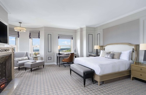 Old Quebec Hotel | Fairmont Le Chateau Frontenac