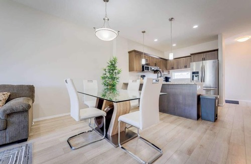 Winnipeg House | Family-Friendly 3BR w/Arcade + 13 Min to Airport