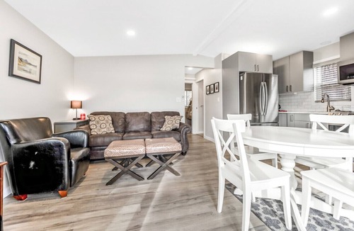 Central Okanagan Apartment | Family-friendly Cottage with amazing views #2