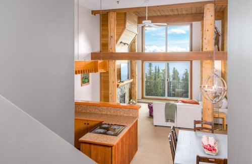 Big White Ski Resort Condo | Family-Friendly Ski-in/Ski-out Condo