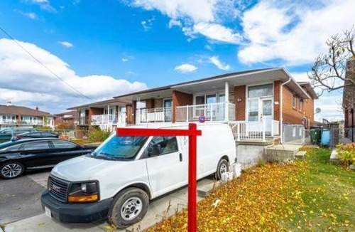 Humber Summit Apartment | Family & Friendly Spacious Place Available