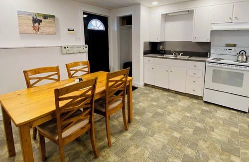 Williams Lake Apartment | Felker Lake Lookout