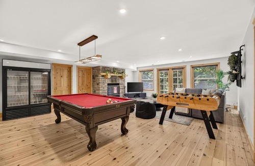 Fiddler Lake Resort Ski Chalet | Fiddler Lake Resort - Deer 16