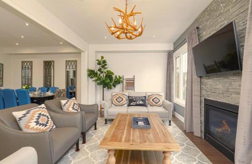 The Blue Mountains House | Five-O at Snow: Free Shuttle to Blue