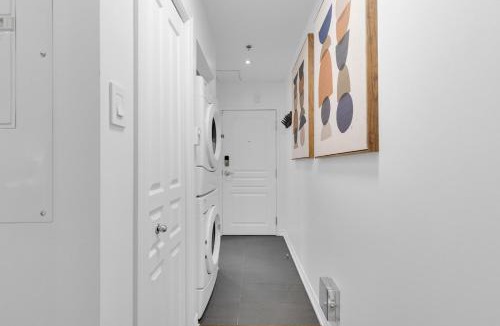 Milton Park Apartment | Flat at the Foot of the Mountain With Parking