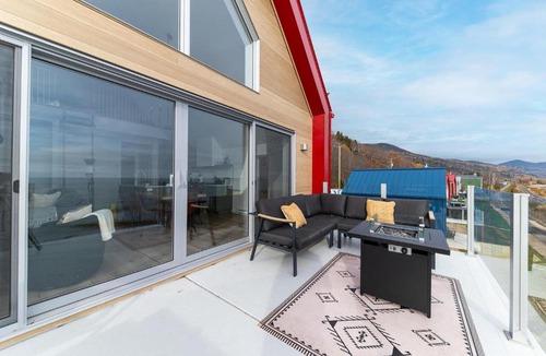 Petite-Riviere-Saint-Francois Apartment | Flocon Marin 1229
