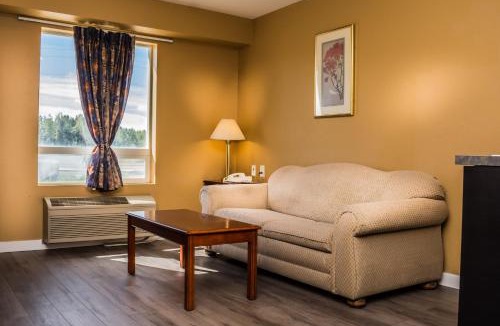 Fox Creek Hotel | Fox Creek Inn