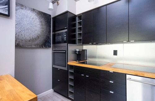 Craigleith Apartment | Foxwood Retreat | Pool & Shuttle w/Patio