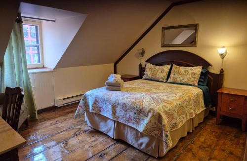 Saint-Jean-Baptiste Bed & Breakfast | Gîte À l'Augustine